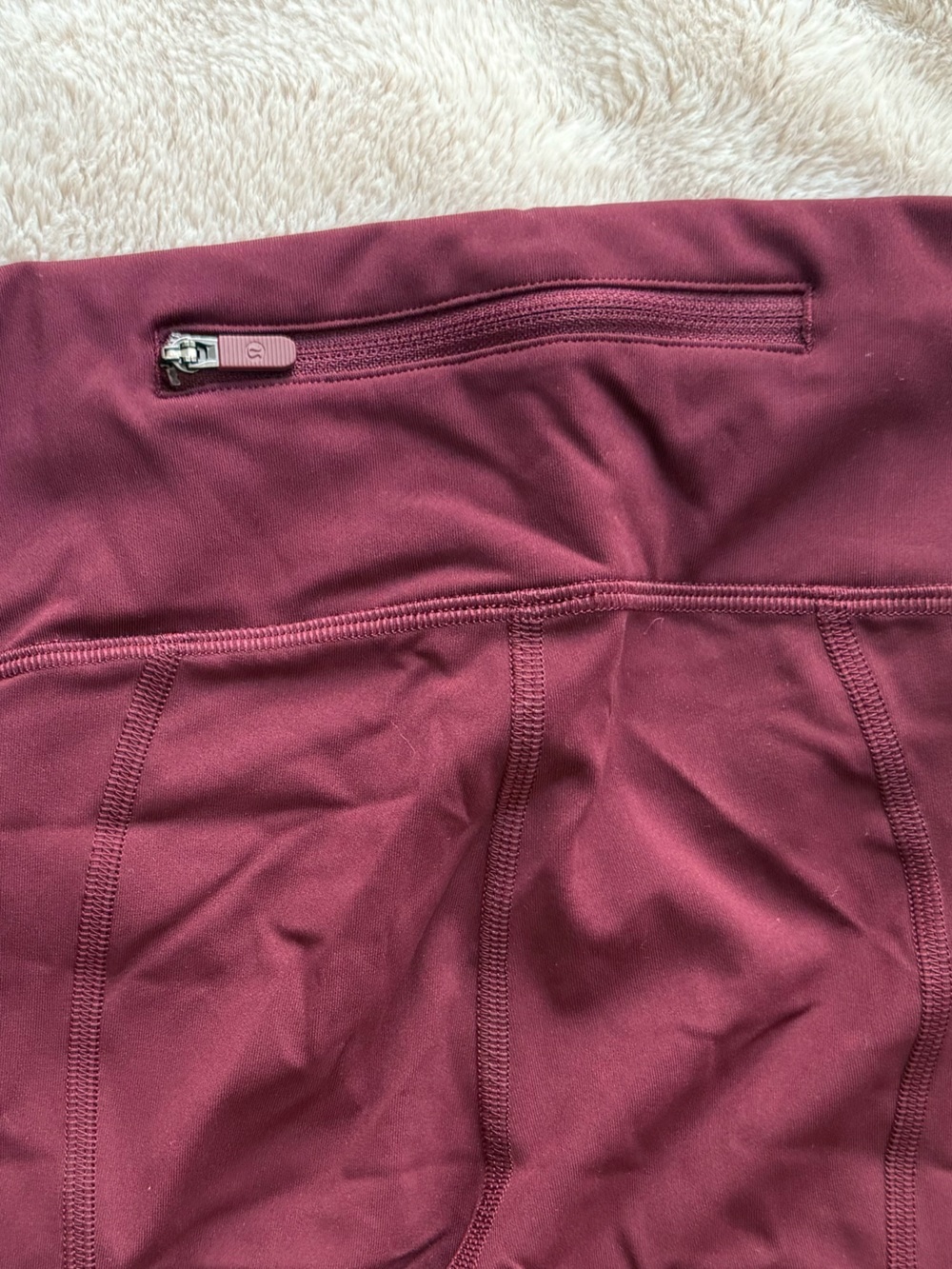 NWT Lululemon Pace Rival Crop 22” Garnet Size 6 - Picture 11 of 12